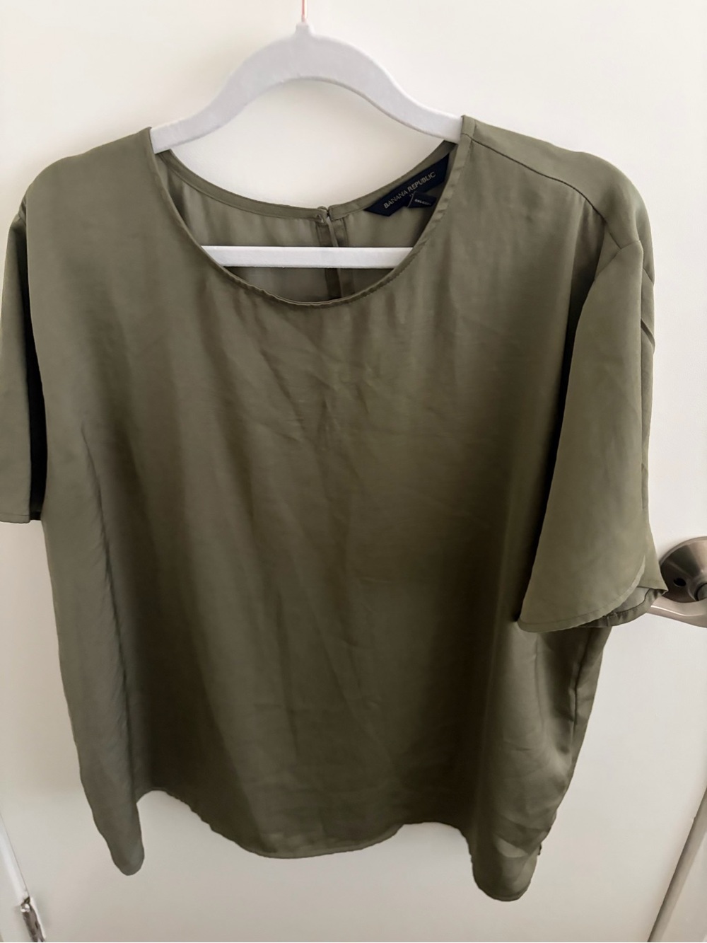 Banana Republic Factory Olive Short Sleeve Satin Blouse